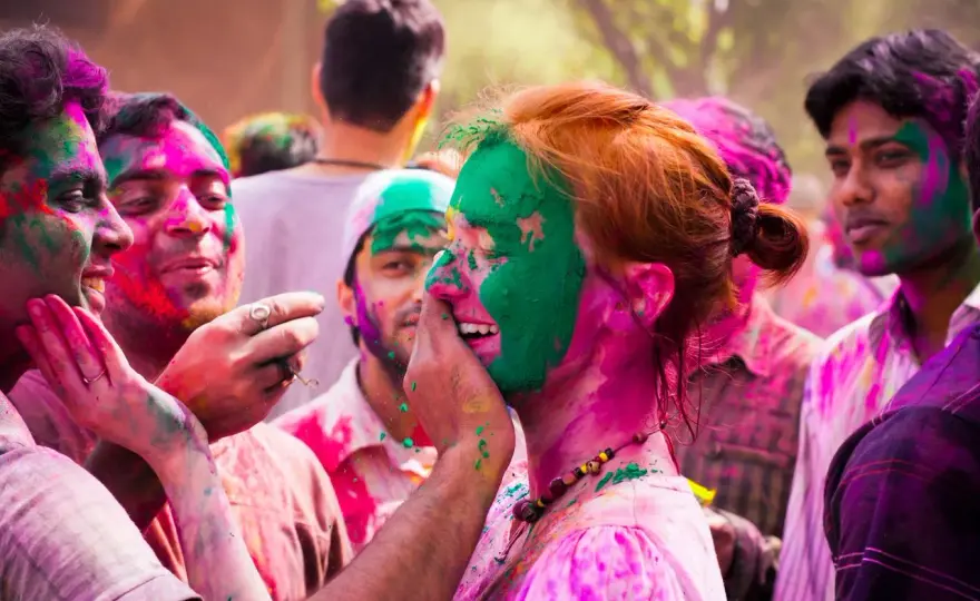 Holi in Indien - Dein Guide für das authentische Farbfest